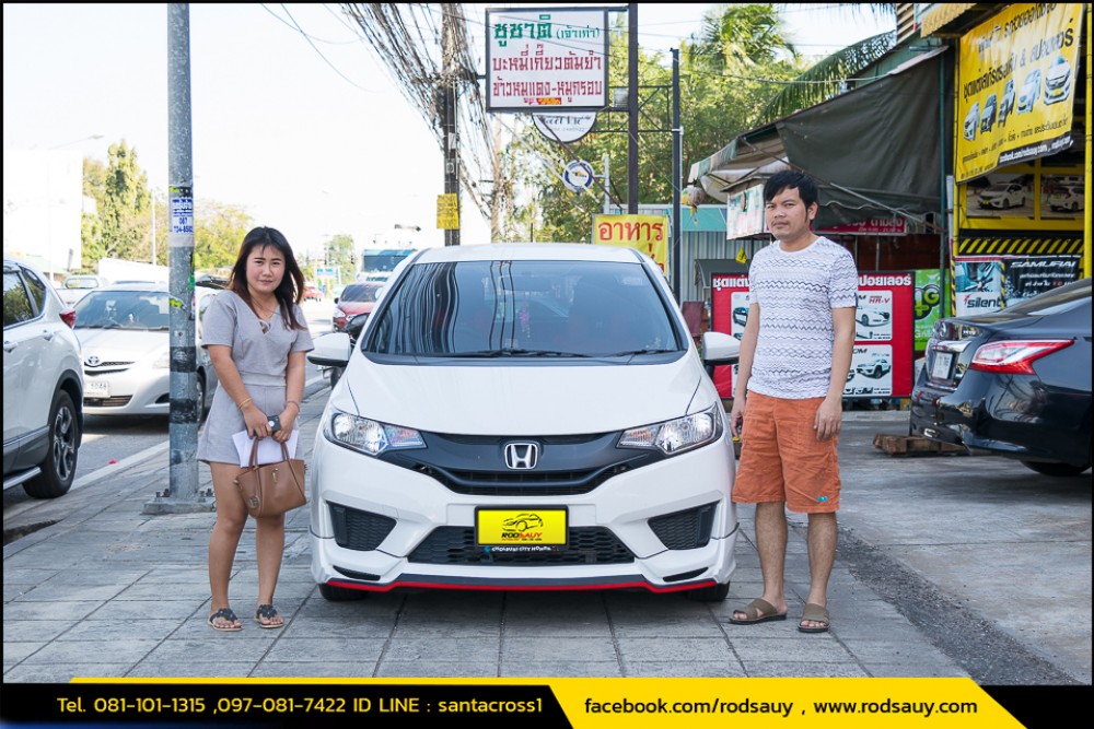 ชุดแต่งสเกิร์ตรอบคัน honda jazz รูปที่  14